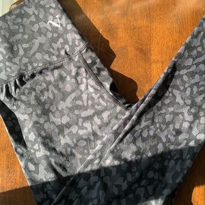 Vitae apparel - Hyper flex leggings size L (8-10)